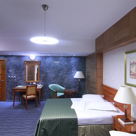 Hotel Oltenia Craiova Eksteriør billede