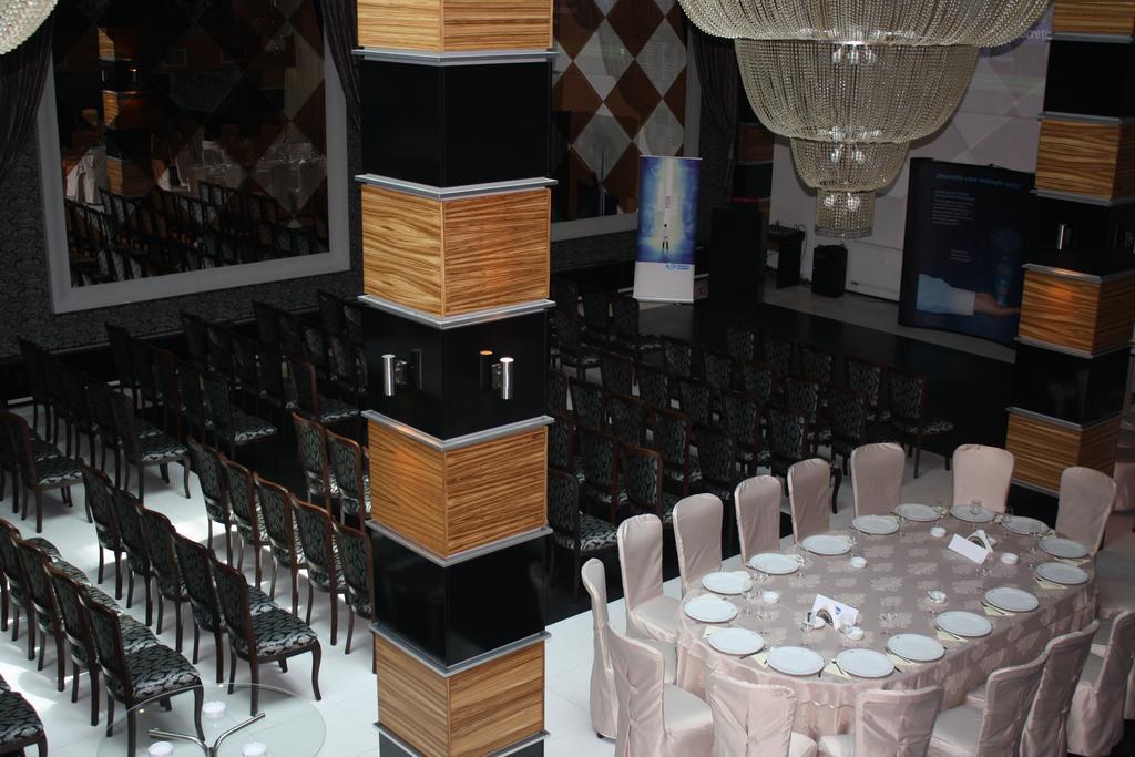 Hotel Oltenia Craiova Eksteriør billede