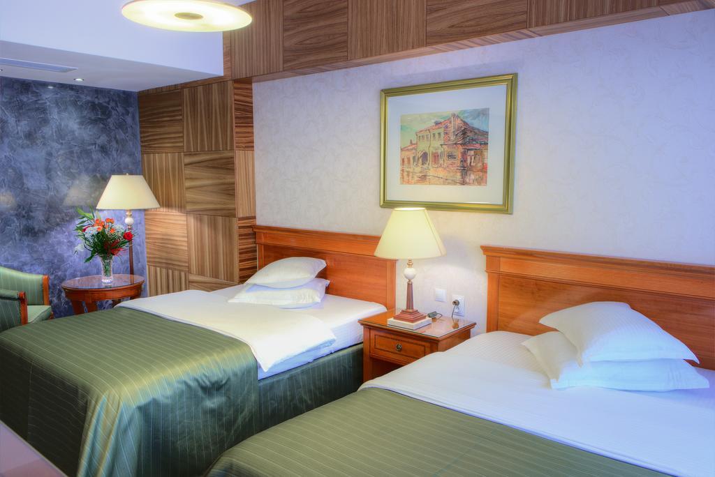 Hotel Oltenia Craiova Eksteriør billede