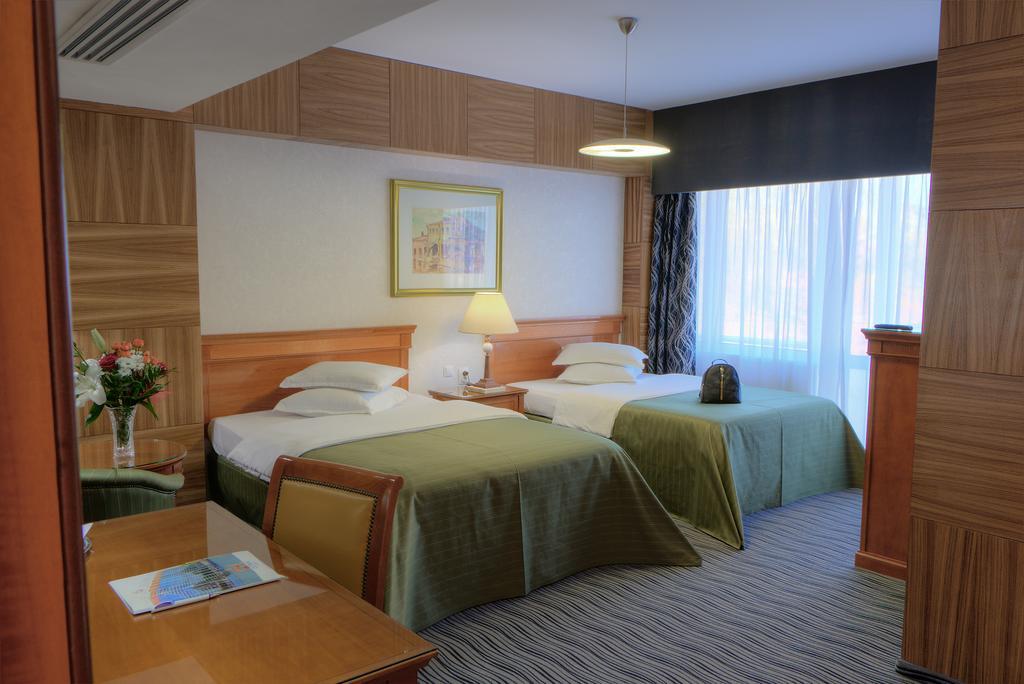 Hotel Oltenia Craiova Eksteriør billede